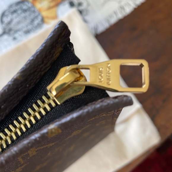 Louis Vuitton Poche Toilette NM - Picture 5 of 10